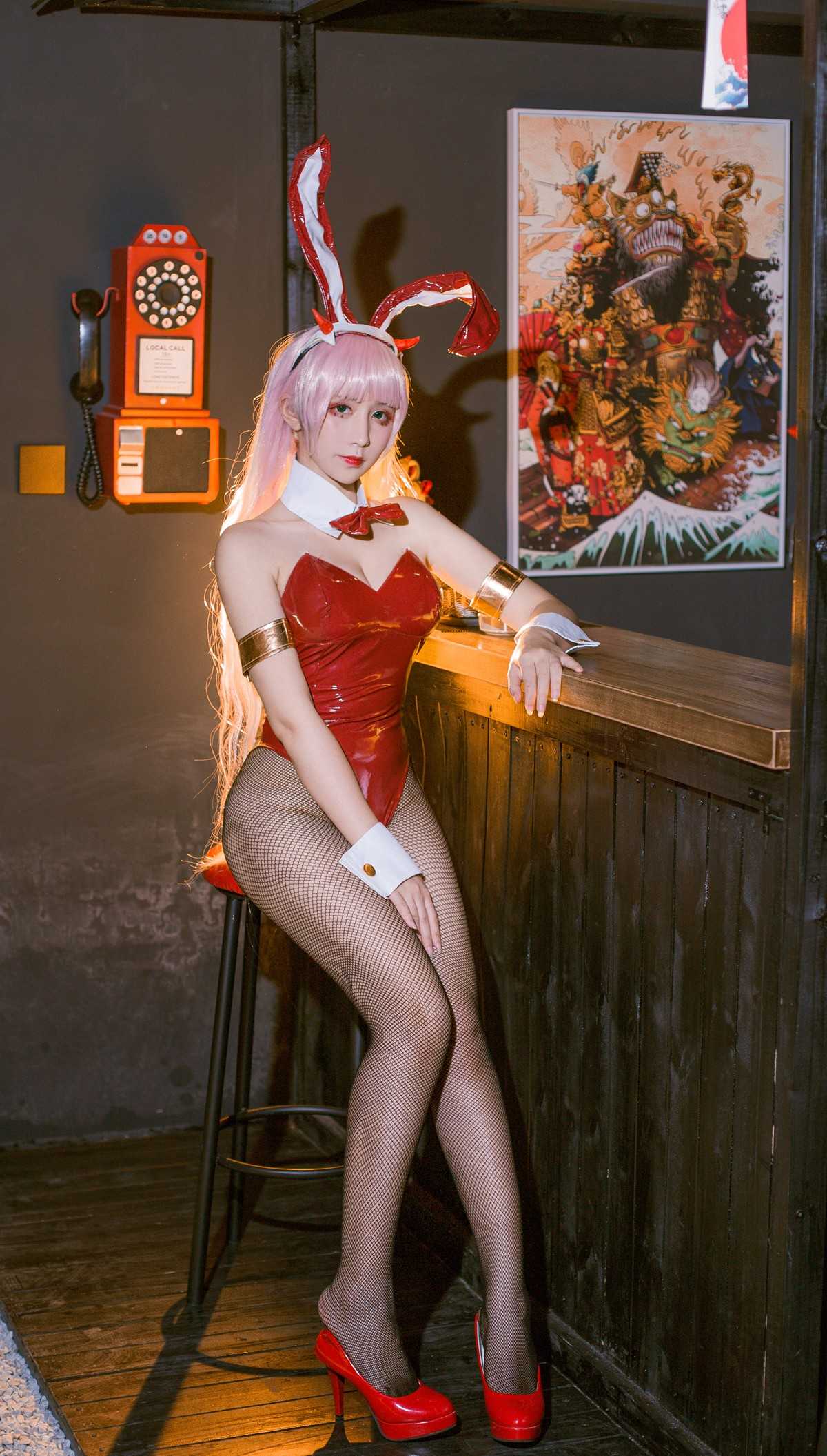 61577