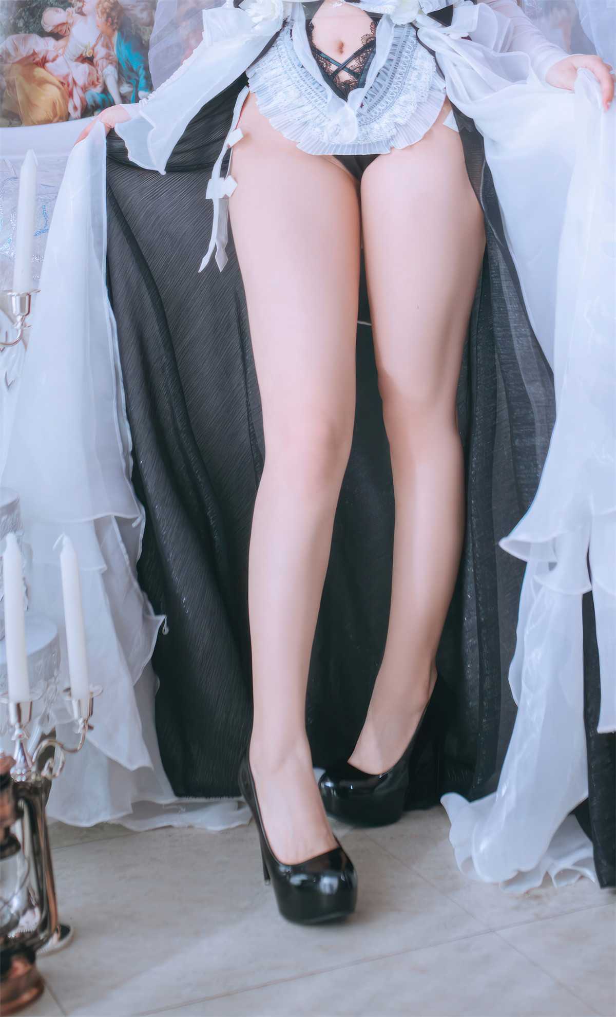 104786
