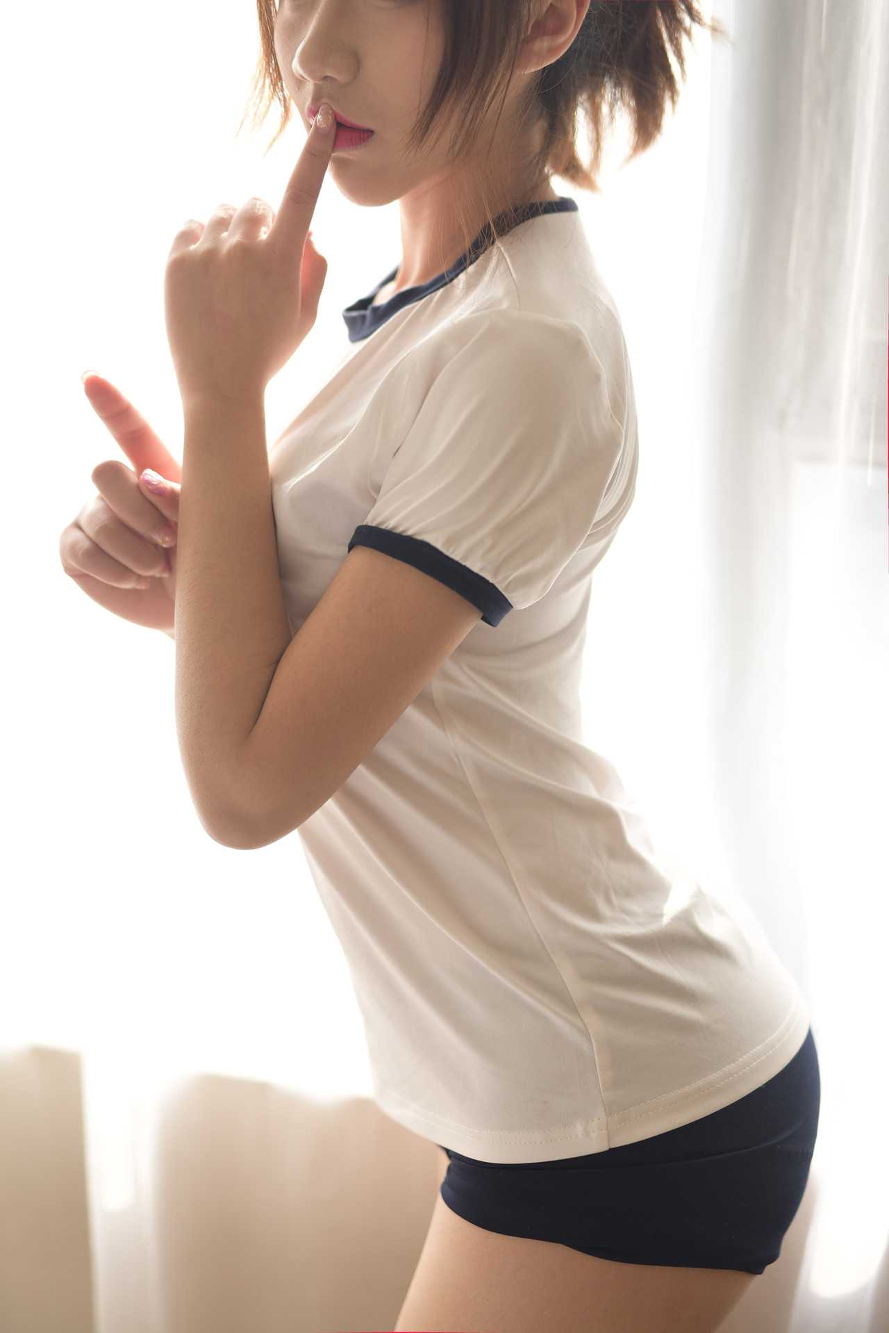 155693